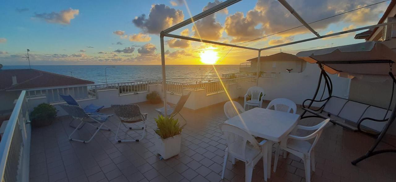 Vila Attico Bellavista Marina di Ragusa Exteriér fotografie
